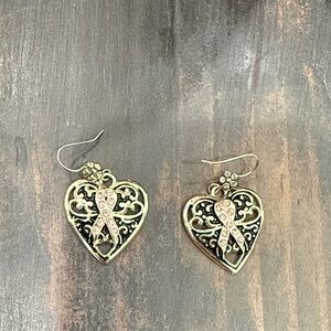 Elegant Gold and Black Heart Earrings